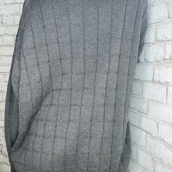 Gray Oversized Sweater - Picture 6 of 6